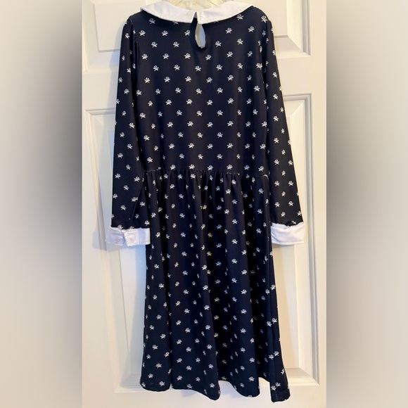 Wednesday Adams Dress Halloween Costume - Picture 4 of 6